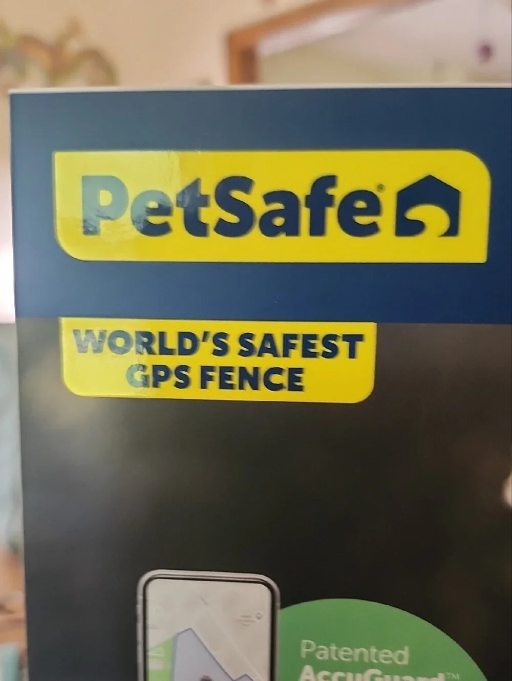 PetSafe Guardian GPS + Tracking Dog Fence Collar — Blue and White